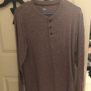 Maroon Henley